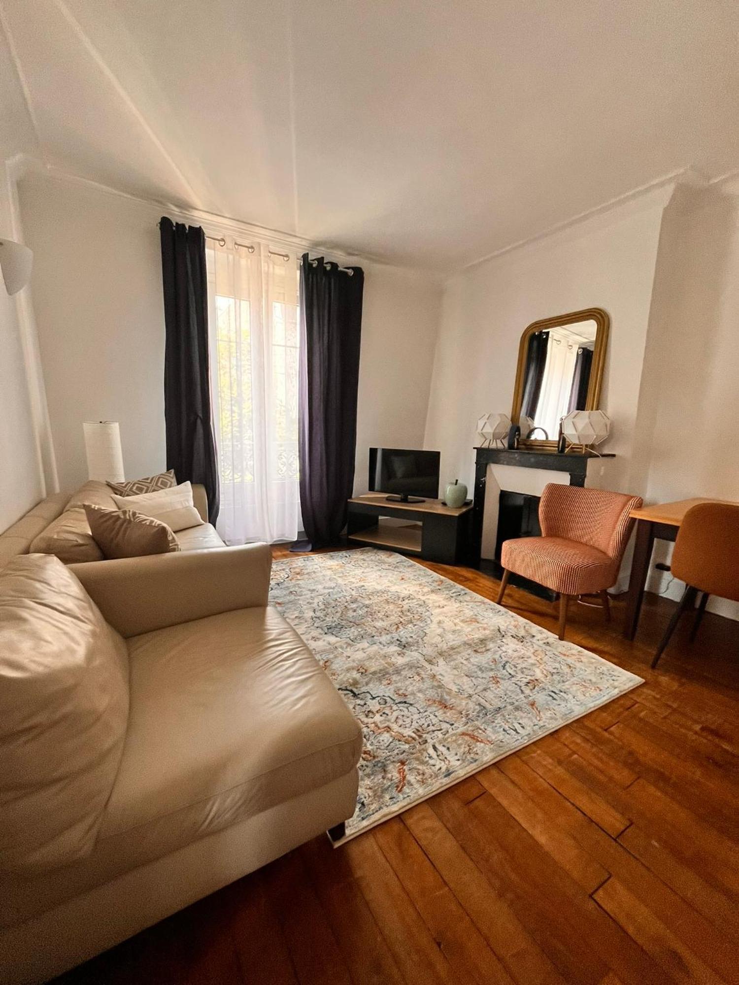 Appartement Reve D'Ete A Paris Extérieur photo